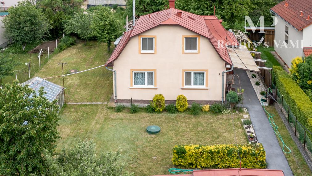 REZERVOVANÝ rodinný dom - pozemok 907 m2 - Košice, V. Opátske