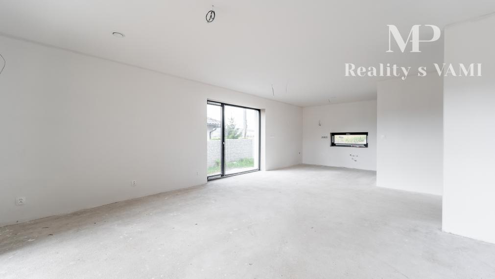 REZERVOVANÝ 5 izbový rodinný dom - Rozhanovce, Košice okolie