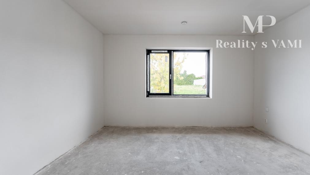 REZERVOVANÝ 5 izbový rodinný dom - Rozhanovce, Košice okolie