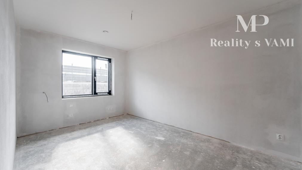 REZERVOVANÝ 5 izbový rodinný dom - Rozhanovce, Košice okolie