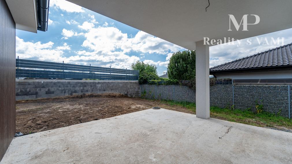 REZERVOVANÝ 5 izbový rodinný dom - Rozhanovce, Košice okolie