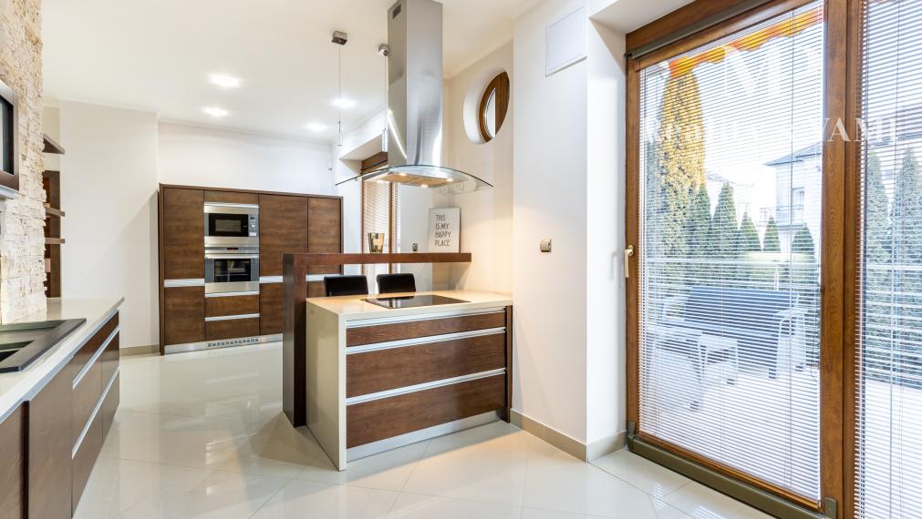 Na prenájom 5 izbový byt - Košice, Slovenského ulica