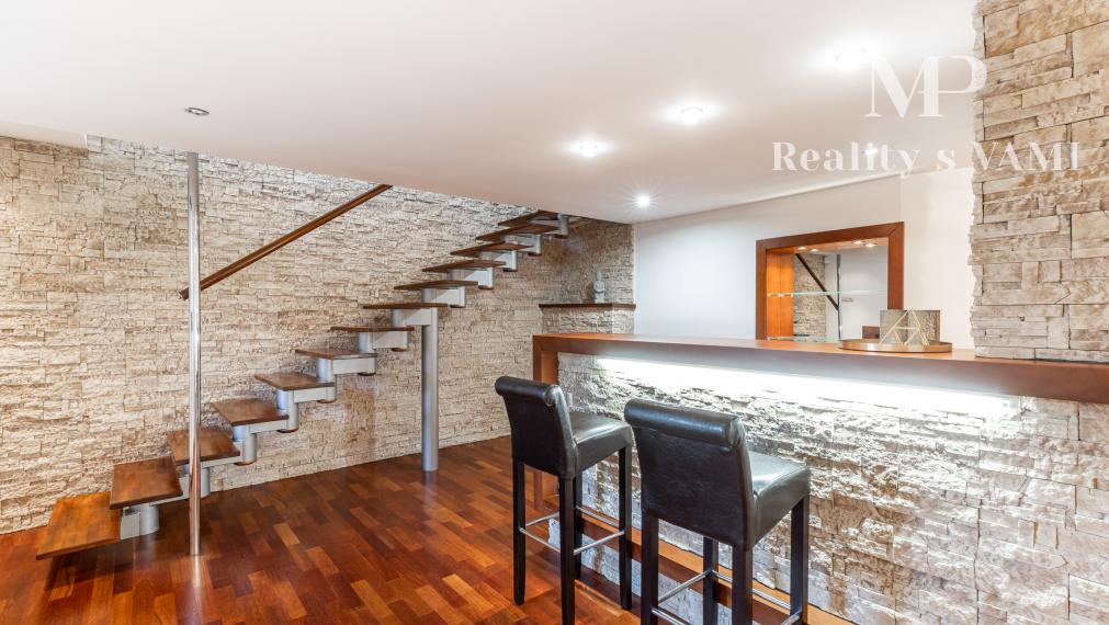 Na prenájom 5 izbový byt - Košice, Slovenského ulica