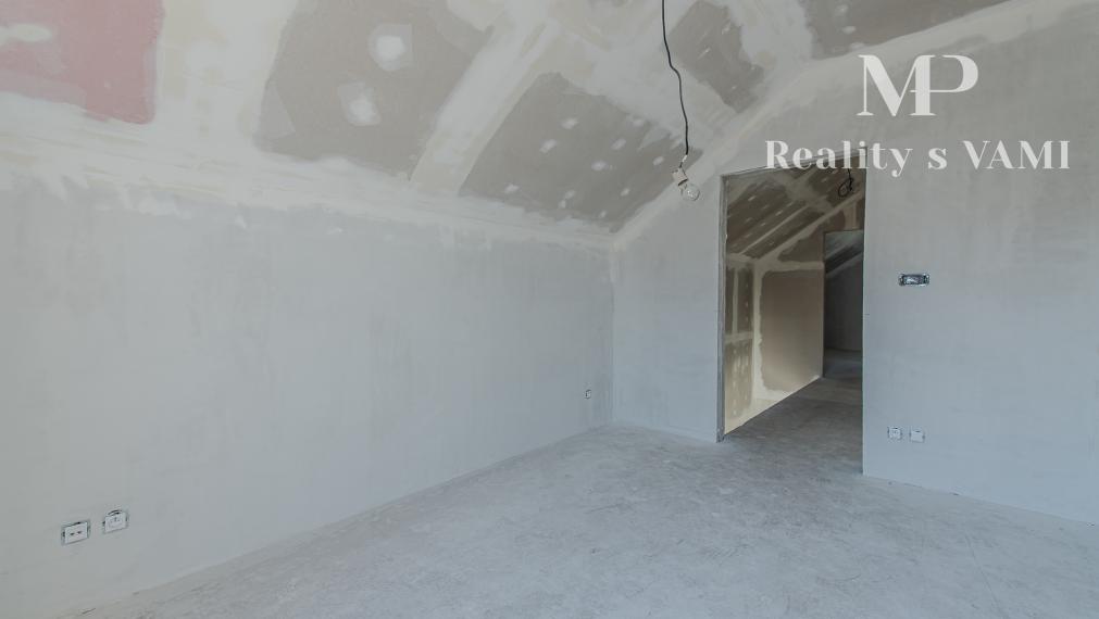 Na predaj 4 izbový rodinný dom - FAMILY,  Rozhanovce, Košice