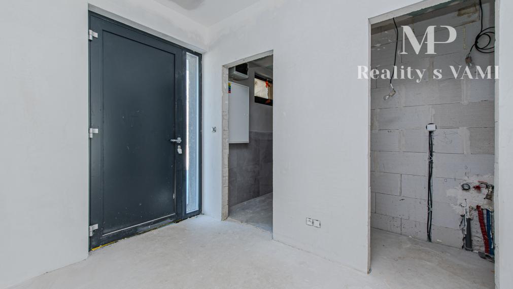 Na predaj 4 izbový rodinný dom - FAMILY,  Rozhanovce, Košice