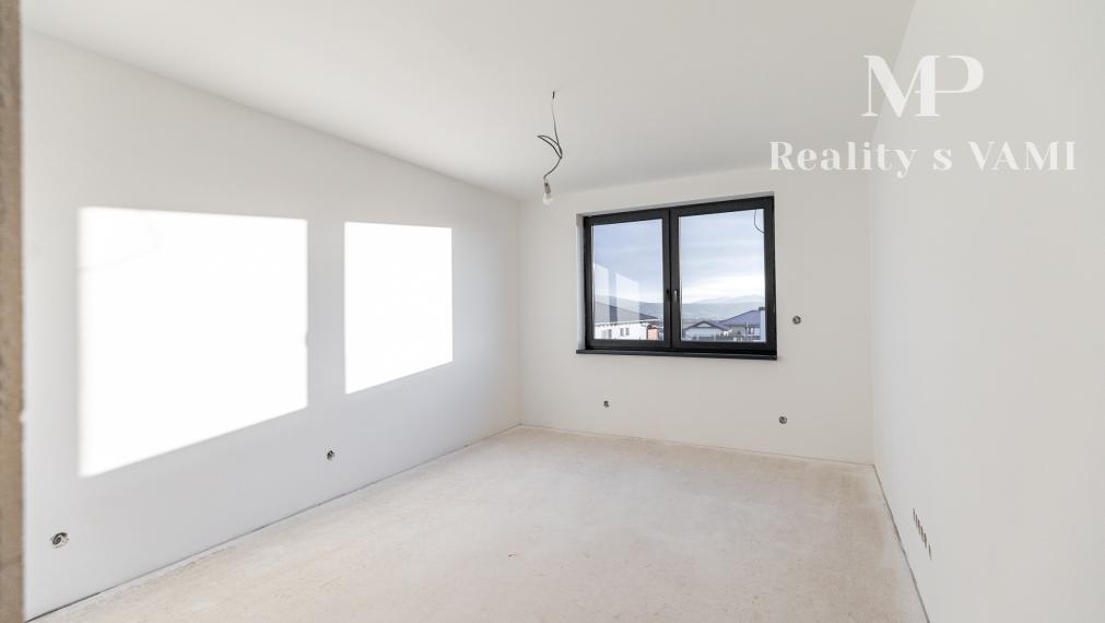 Na predaj 5 izb. rodinný dom - Vyšná Kamenica, Košice okolie