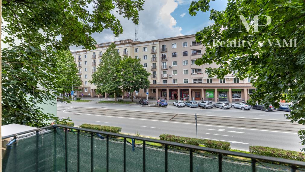 Na prenájom 2,5 izbový byt  - Komenského, Košice