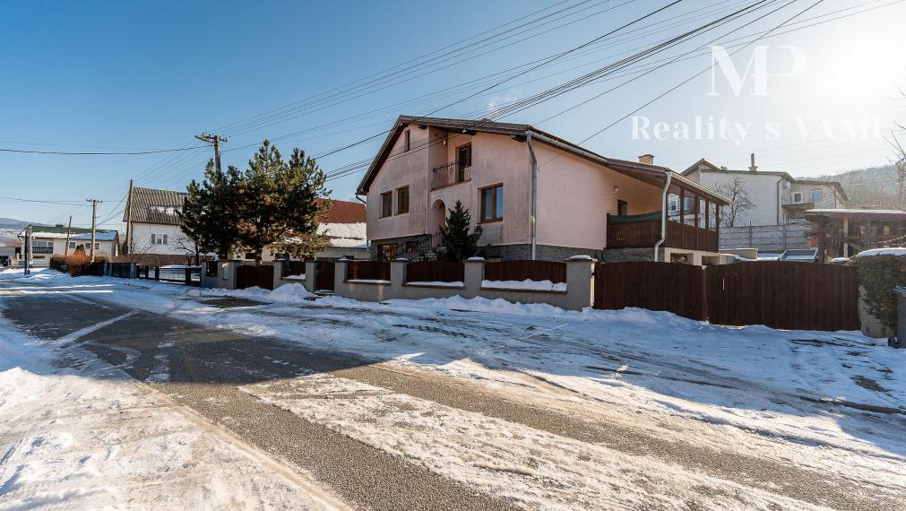 Na predaj 5 izbový rodinný dom - Ruskov, Košice okolie