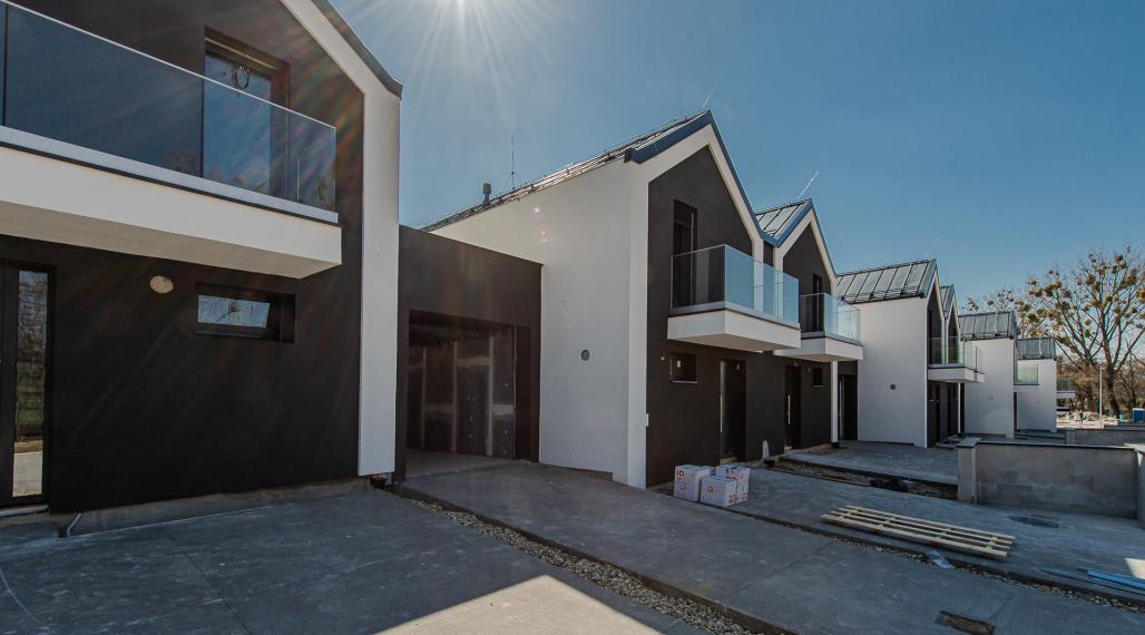 Na predaj 4 izbový rodinný dom - FAMILY,  Rozhanovce, Košice