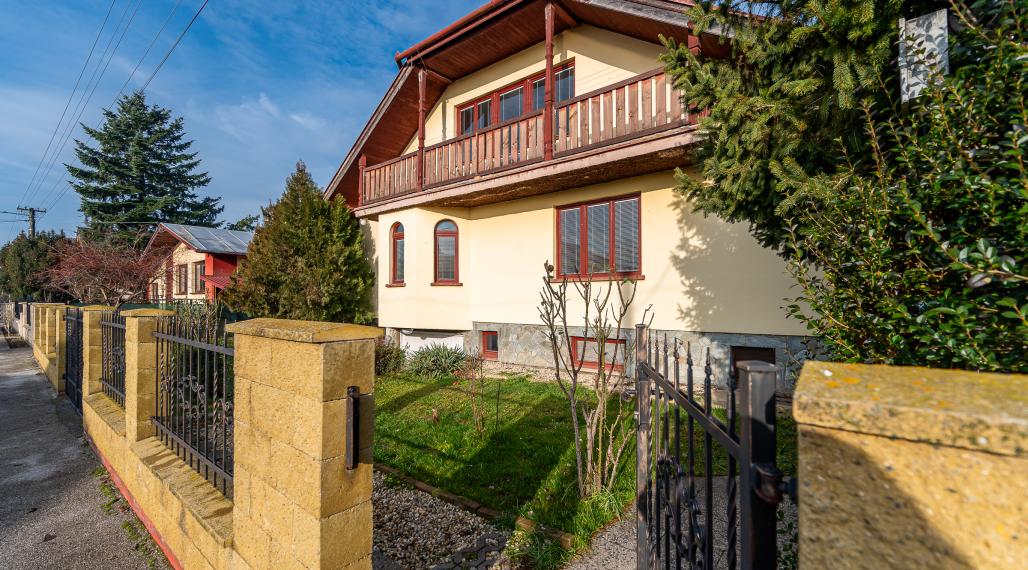 REZERVOVANÝ 5 izbový rodinný dom - Košice, Čaňa