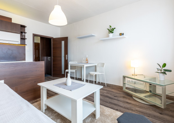 REZERVOVANÉ Na prenájom garsónka - Košice, centrum
