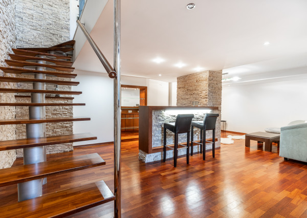 Na prenájom 5 izbový byt - Košice, Slovenského ulica