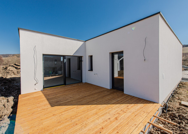 Na predaj rodinný dom -  RELAX - Rozhanovce, Košice