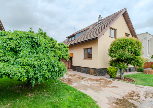 Na predaj 5 izbový rodinný dom - Košice, Zdoba