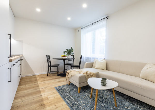 Na prenájom 2,5 izbový byt  - Komenského, Košice