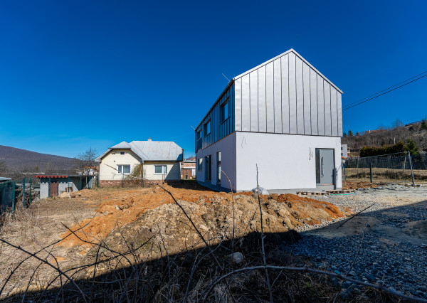 Na predaj 4 izbový rodinný dom - Košice, Kavečany